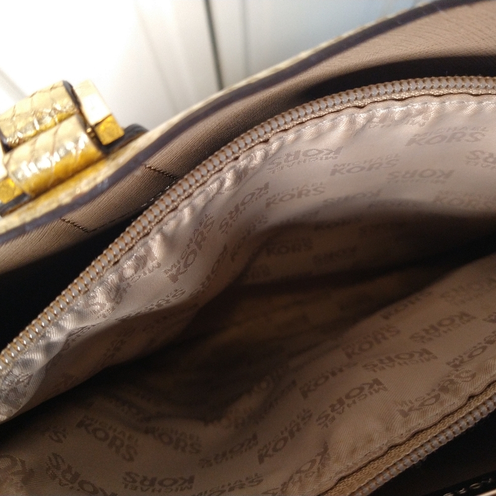 Michael Kors Gold Tote Bag - Picture 12 of 16
